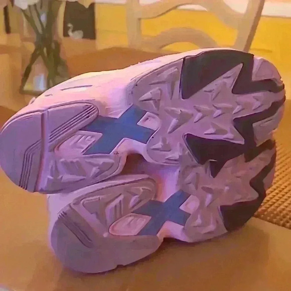 Adidas Falcons - Picture 5 of 5